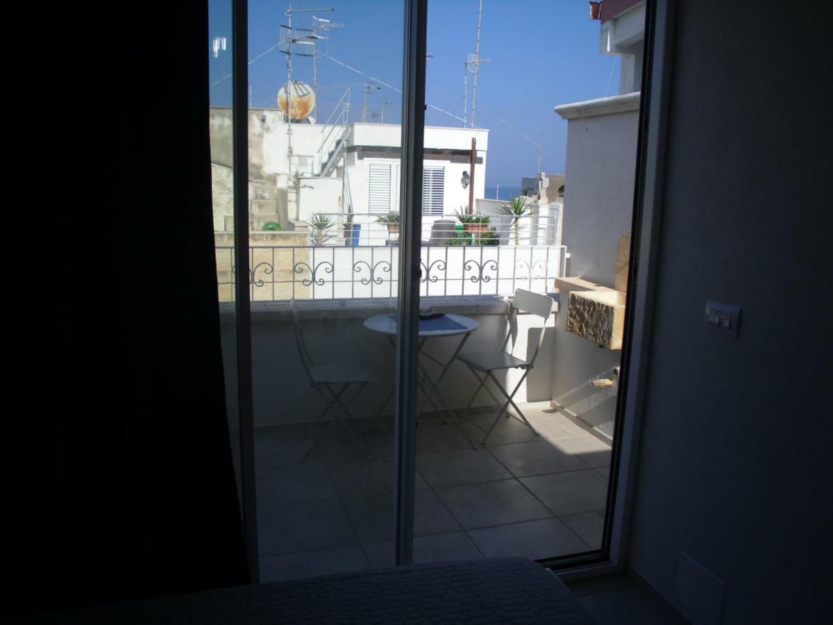 Romi' Hotell Polignano a Mare Exteriör bild